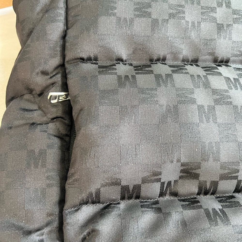 Moncler Kita Logo Print Nylon Vest Black Sm 1 - Picture 8 of 14